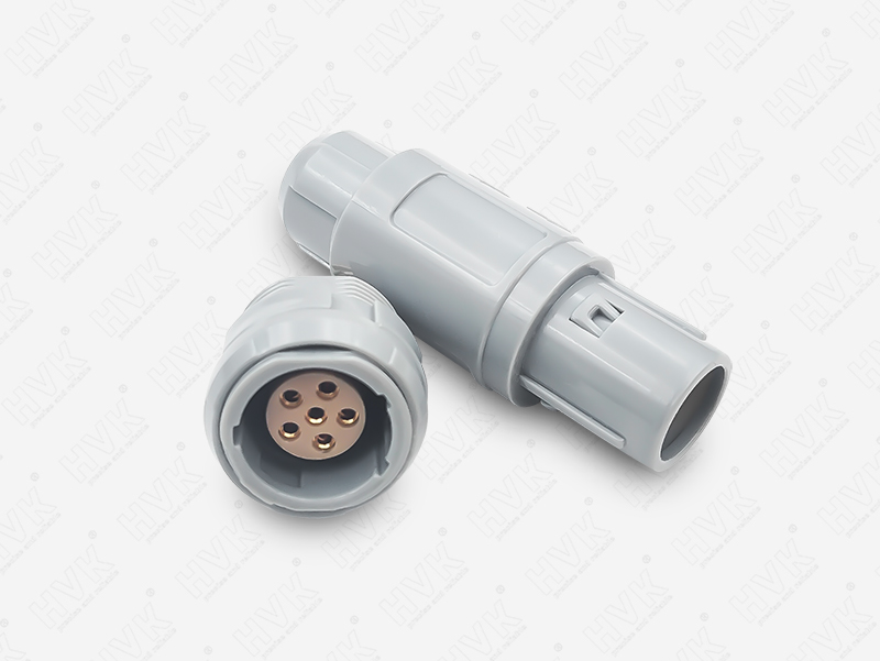 航空插頭在汽車發動機控制系統中起何作用？