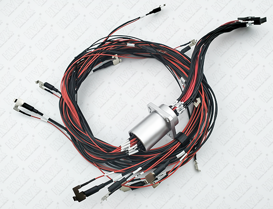 定制航空連接器時，如何確保其兼容性？